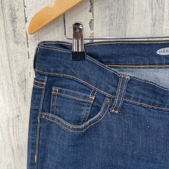 Old‎ Navy The Flirt Bootcut Jeans Womens 10 Long Blue Dark Wash Cotton Blend - Picture 3 of 8